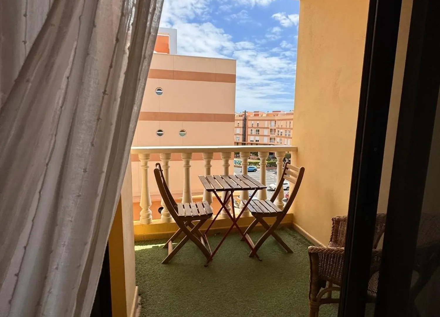 Apartamento alquilaencanarias El Medano Amanecer Cabezo Beach España