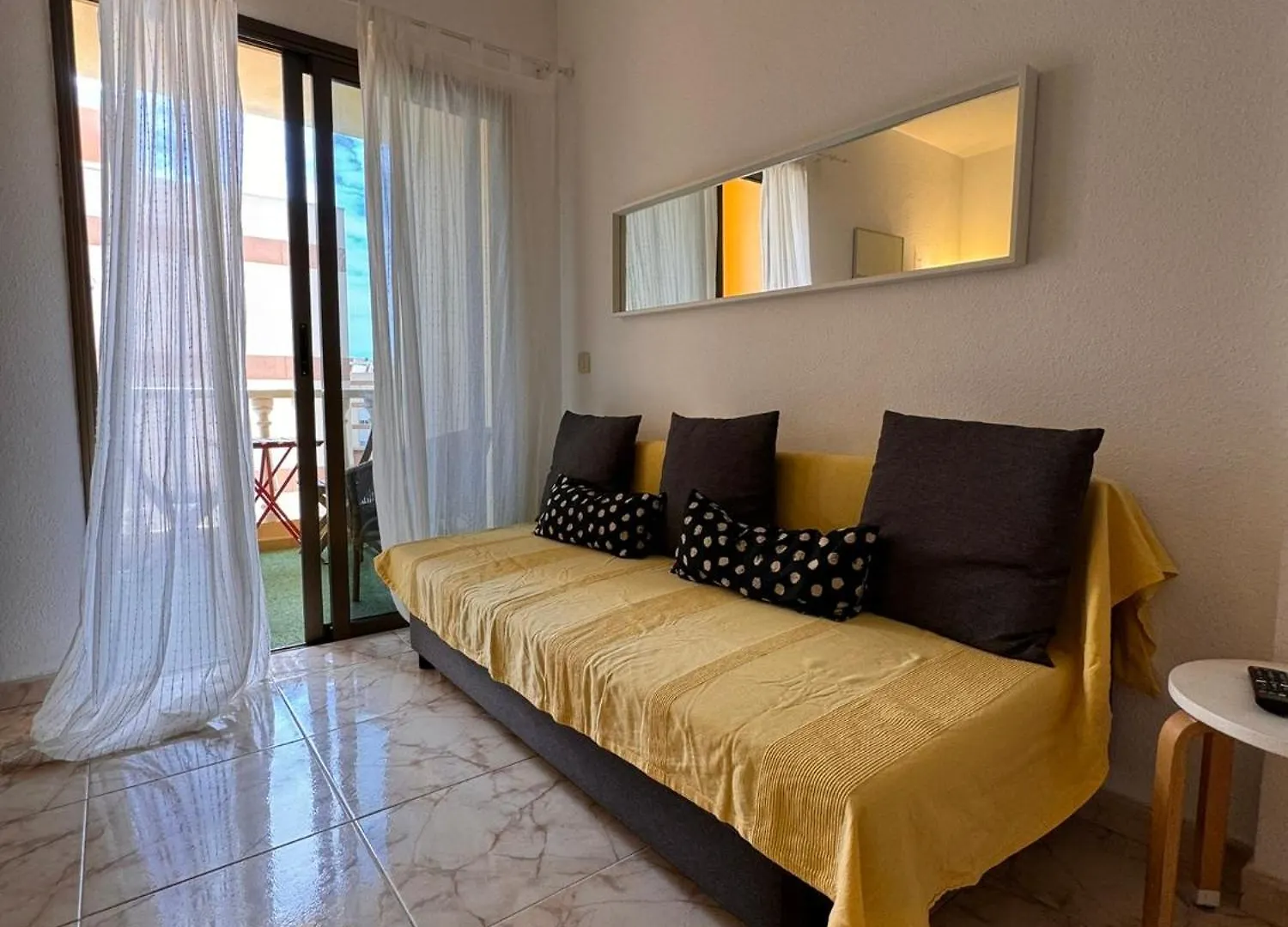 Apartamento alquilaencanarias El Medano Amanecer Cabezo Beach